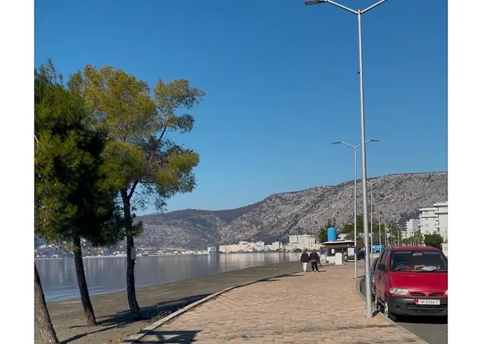 アパート Endis House Shëngjin