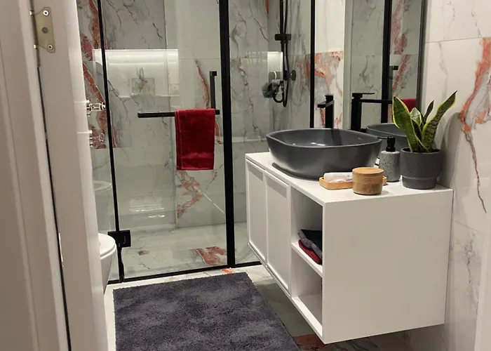 Endis House アパート Shëngjin